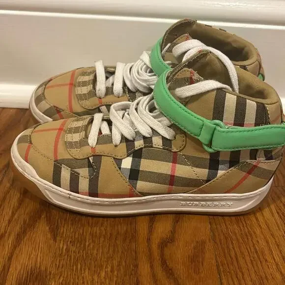 Boys Burberry sneaker - Picture 2 of 5